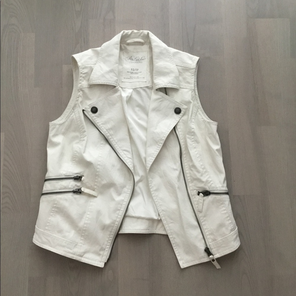 Aeropostale “Pretty Little Liars” Edition White Faux Leather Moto Vest